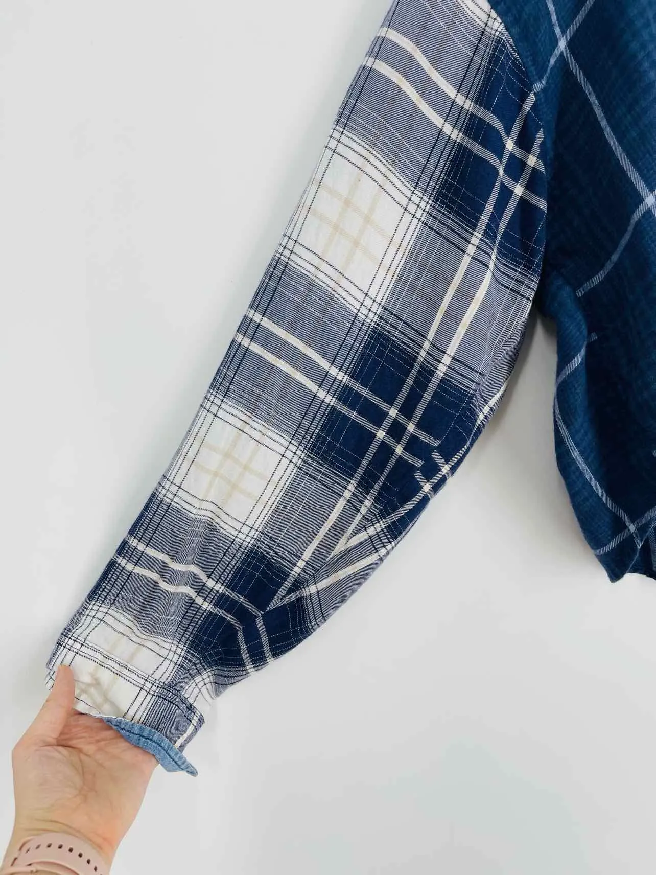 American Eagle Outftrs Size M Navy/Blue Plaid Blocked Tops Blouse