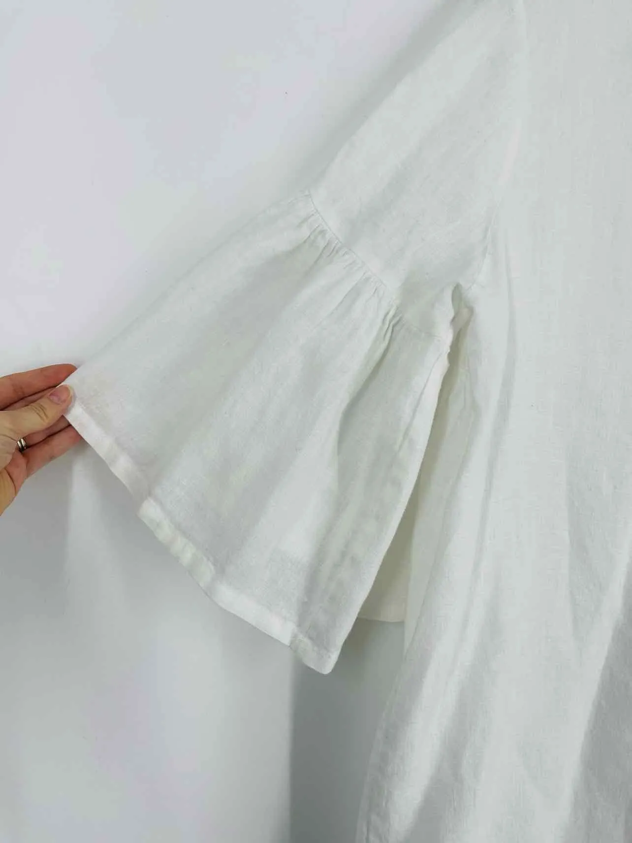 Bryn Walker Size XXS White Bell Sleeves Linen Tops Top-3/4 Sleeve