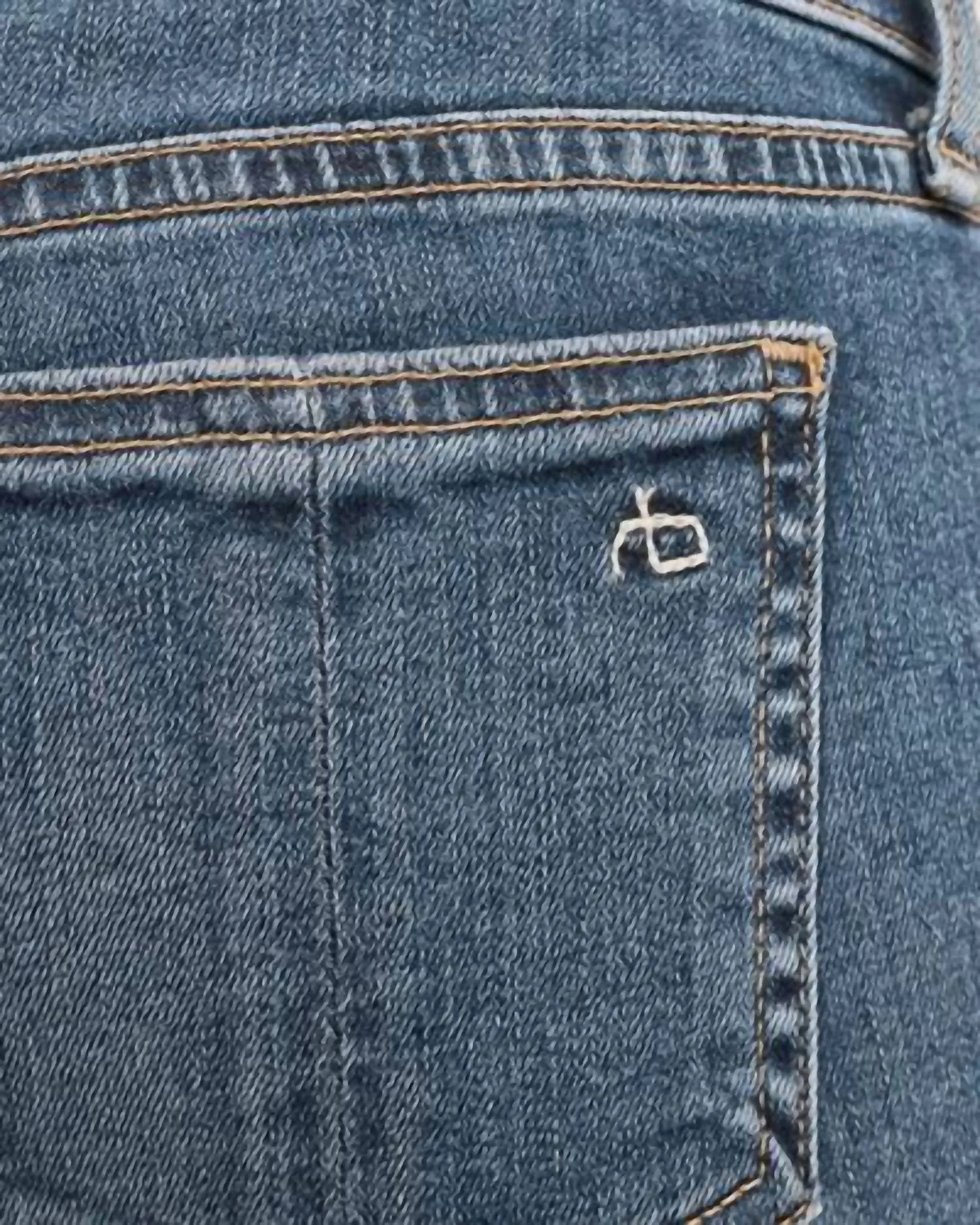 Capri Denim Jean In Hampton