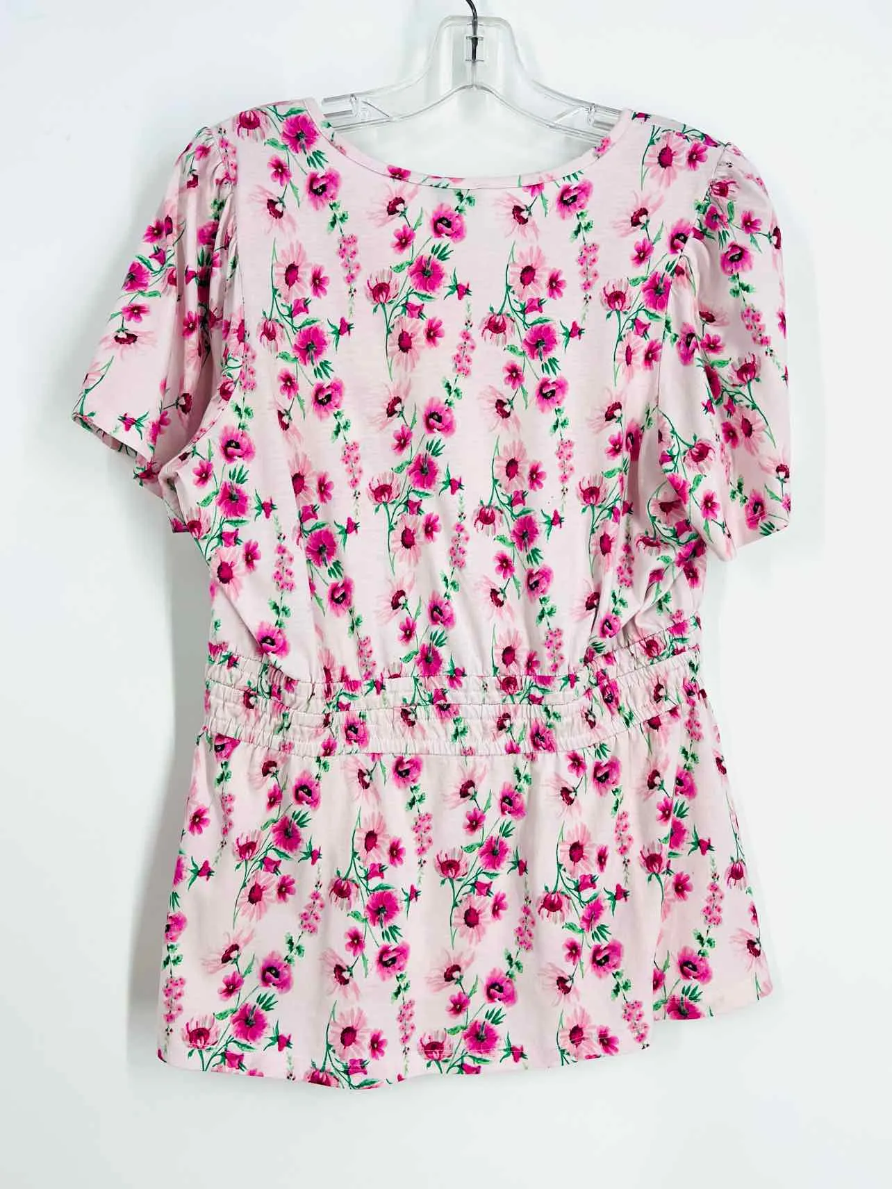 Crown & Ivy Size L Pink/Green Floral Tops Top-Short Sleeve