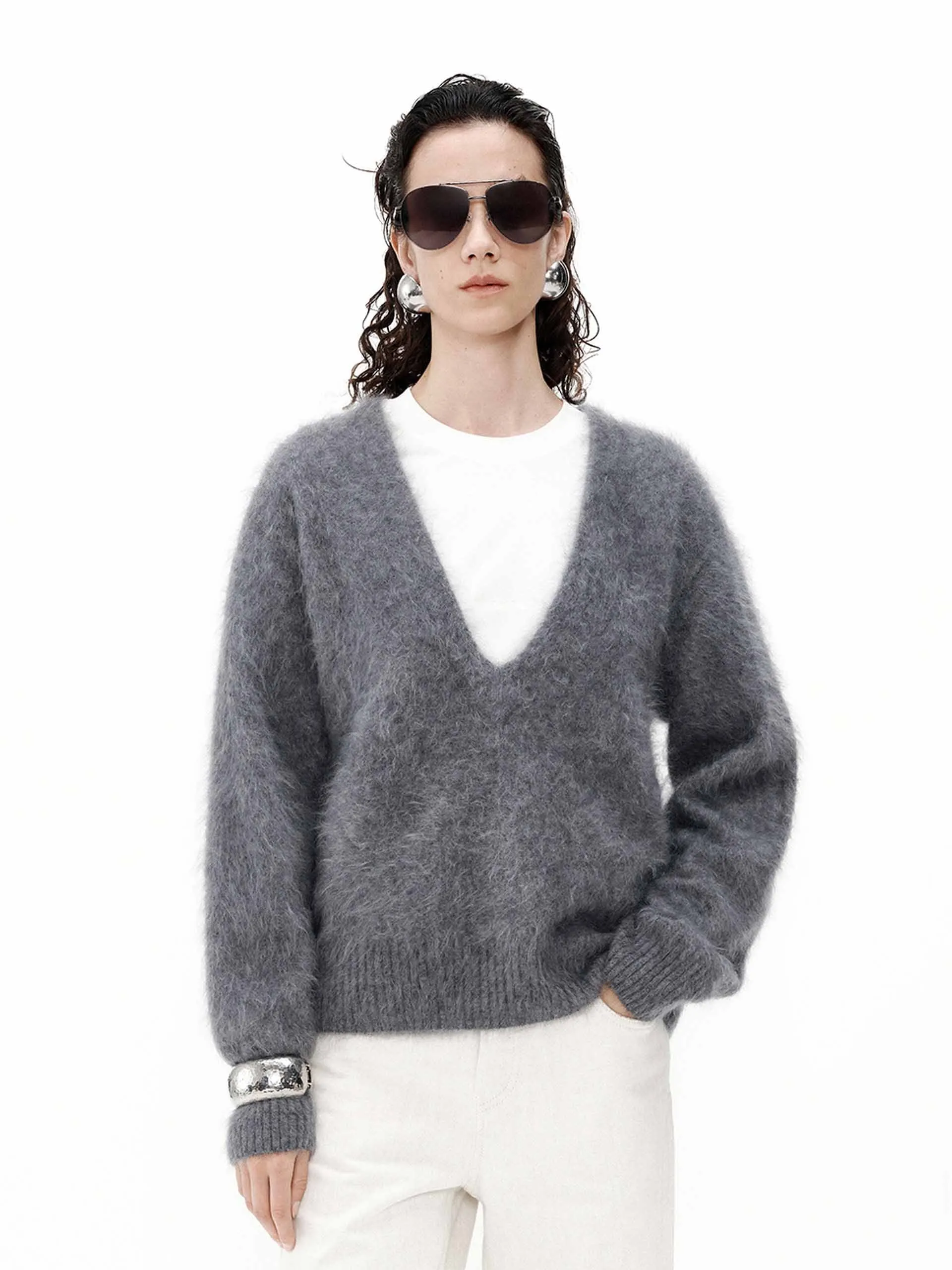 Deep V-neck Cashmere Sweater