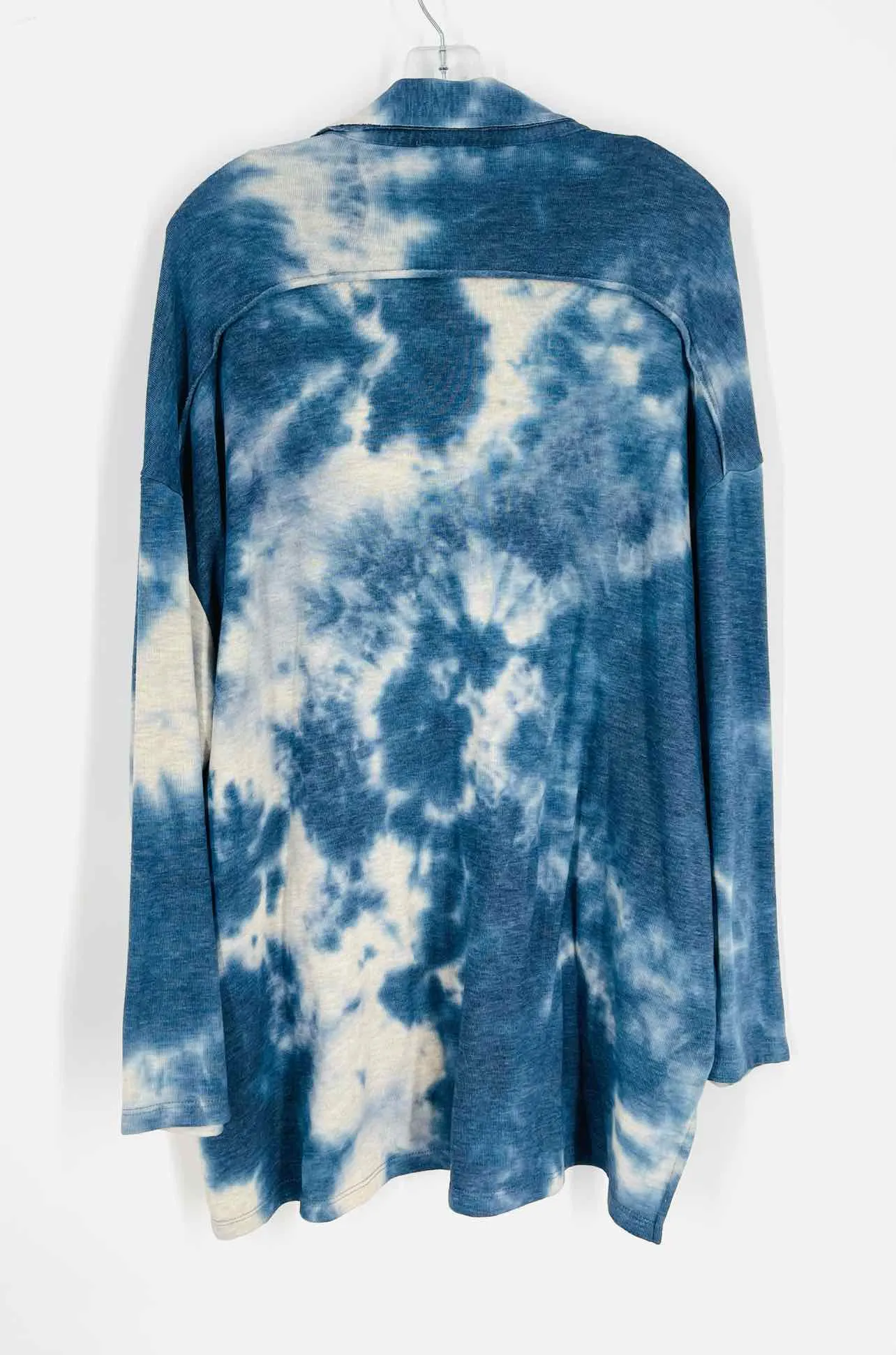 First Love Size L Blue/White Tie Dye Tops Blouse