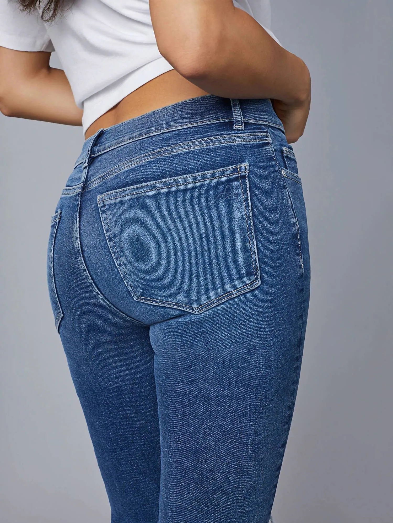 Florence Skinny Jean In Blue Nova Distressed