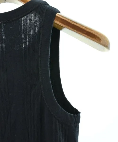 GALERIE VIE Tank tops