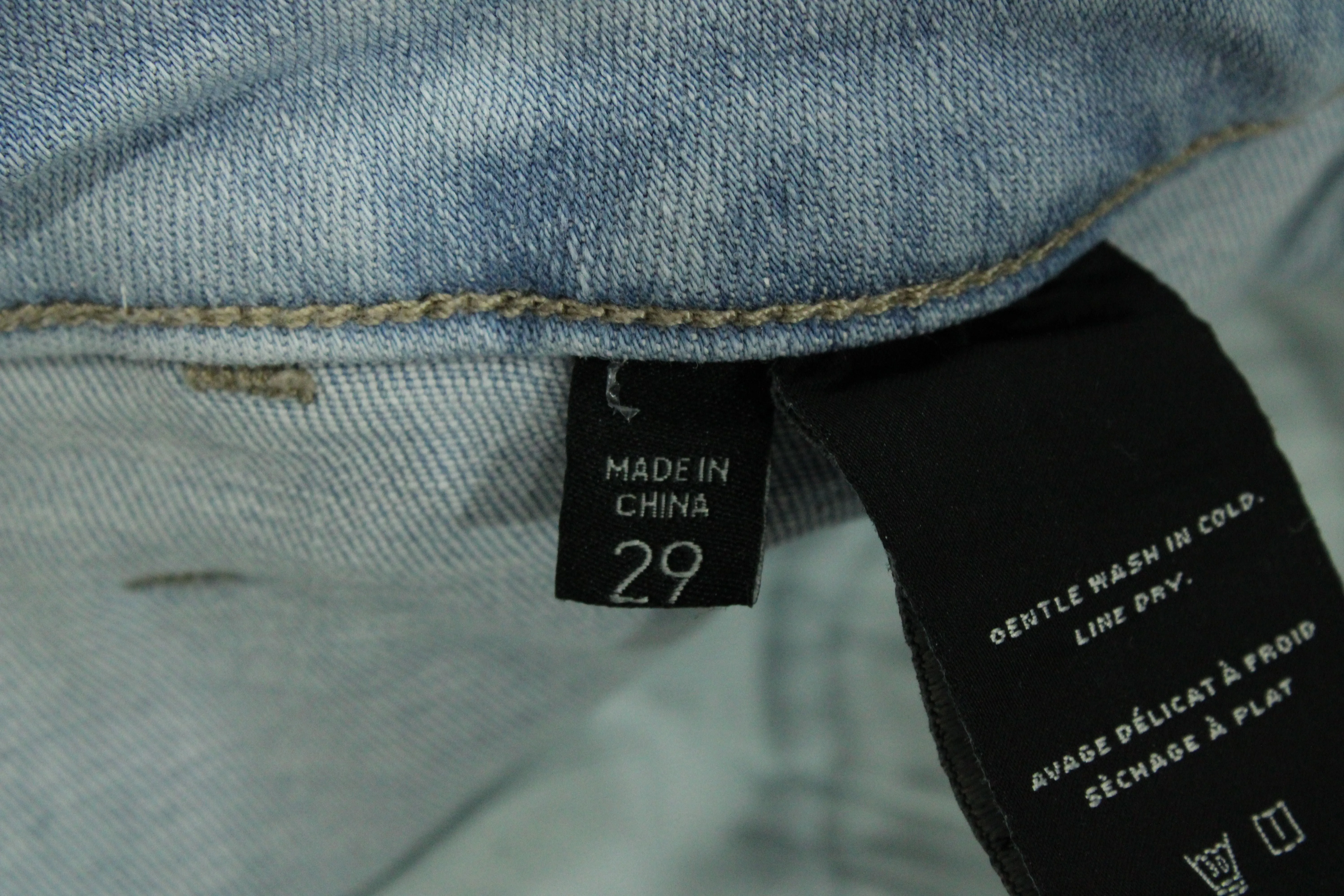 J Brand Arkin Cropped Jeans in Light Blue Cotton