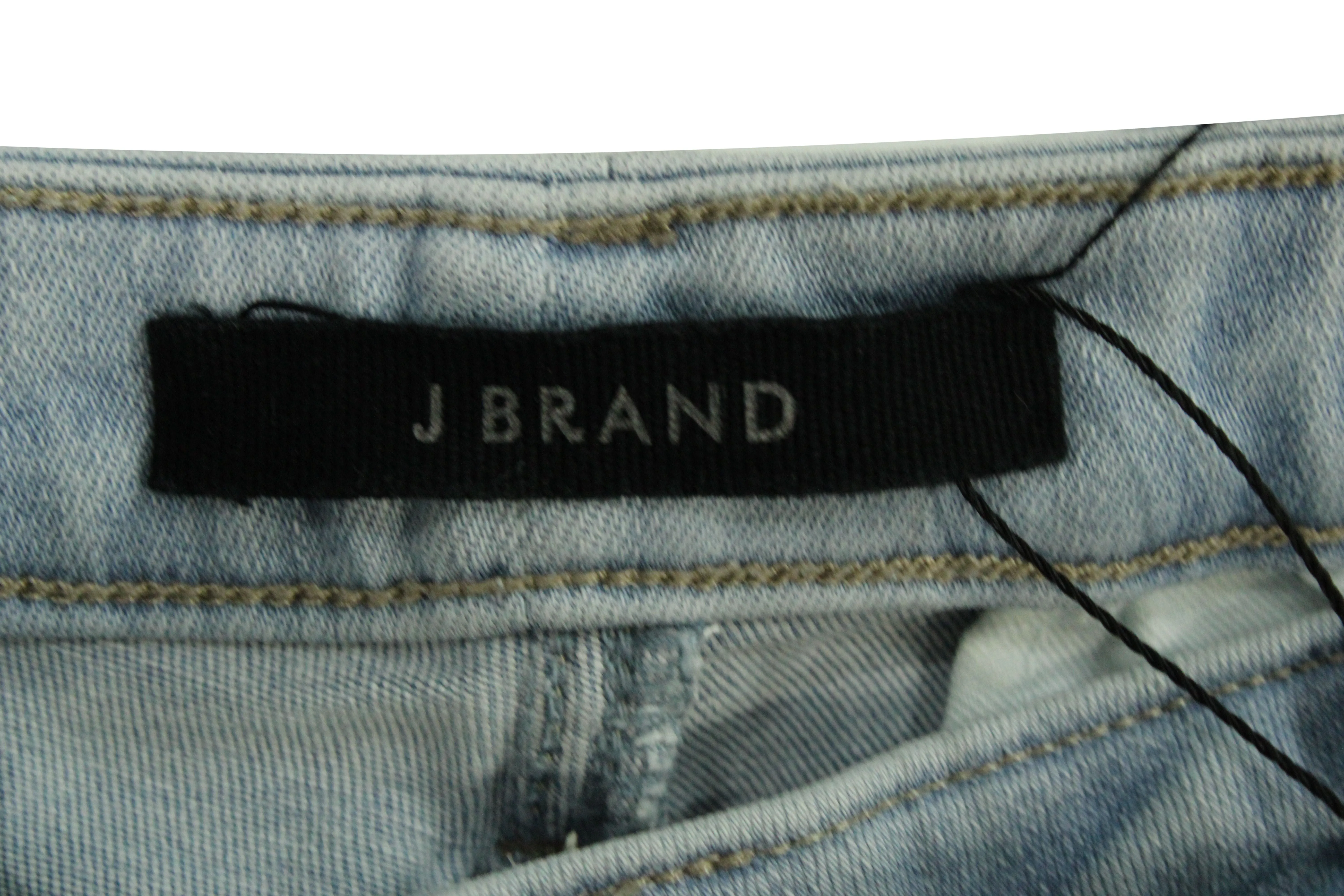 J Brand Arkin Cropped Jeans in Light Blue Cotton