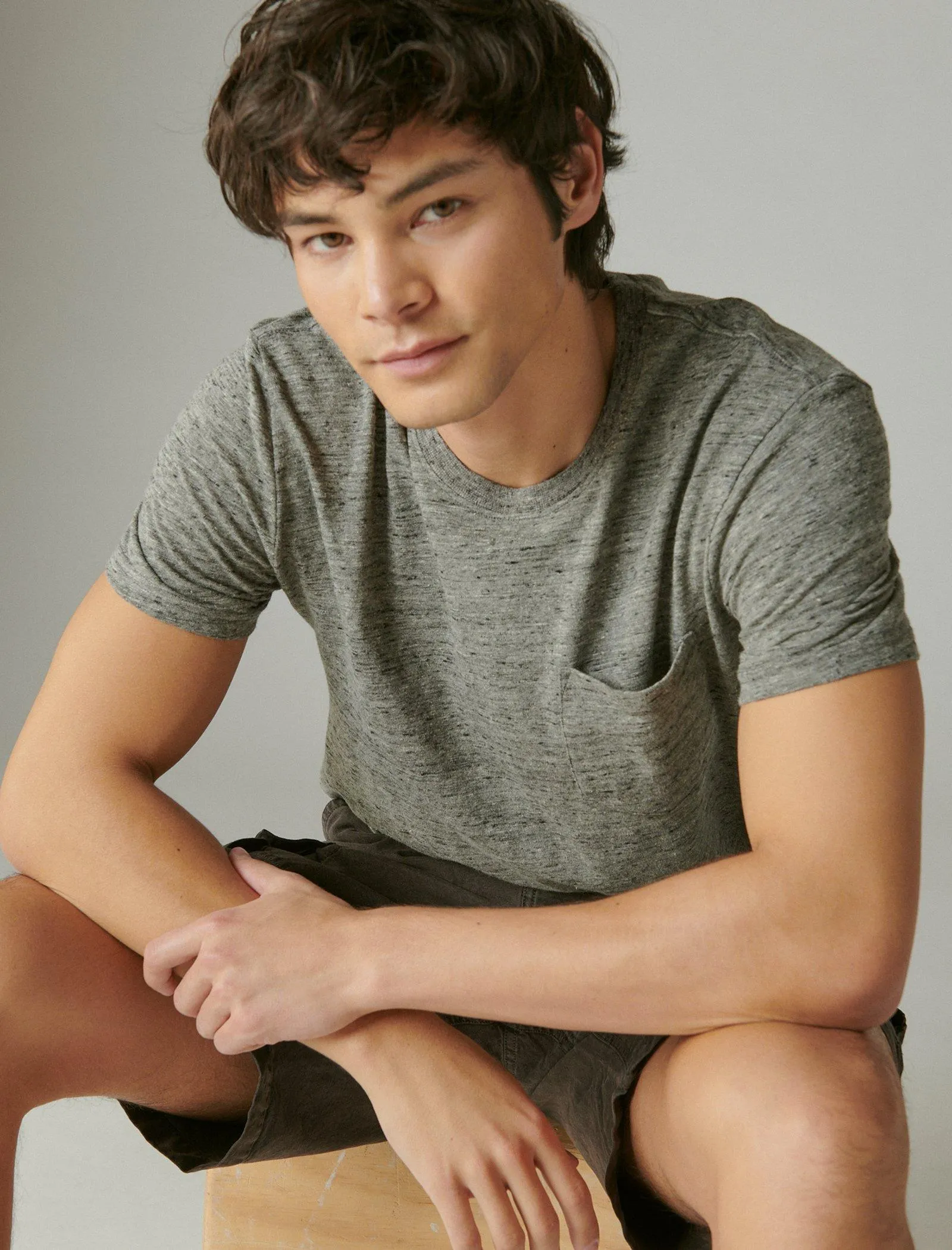 Lucky Brand Men's Linen Short Sleeve Pocket Crew Neck Tee