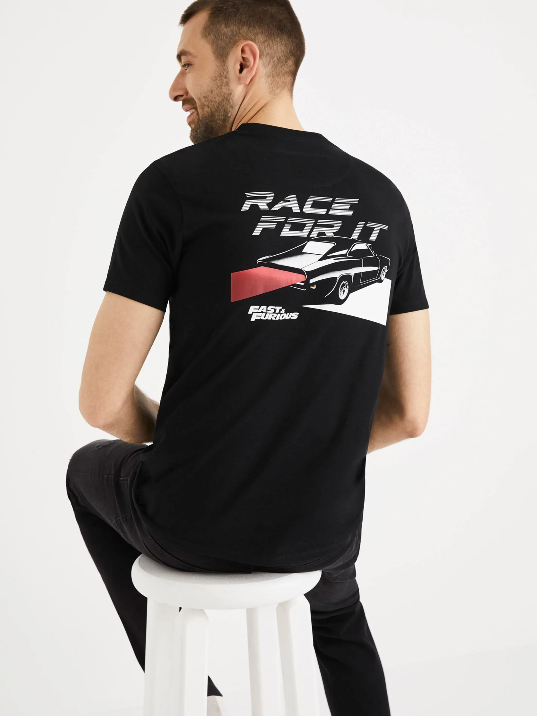 Men's Graphic Printed T-Shirt,Black