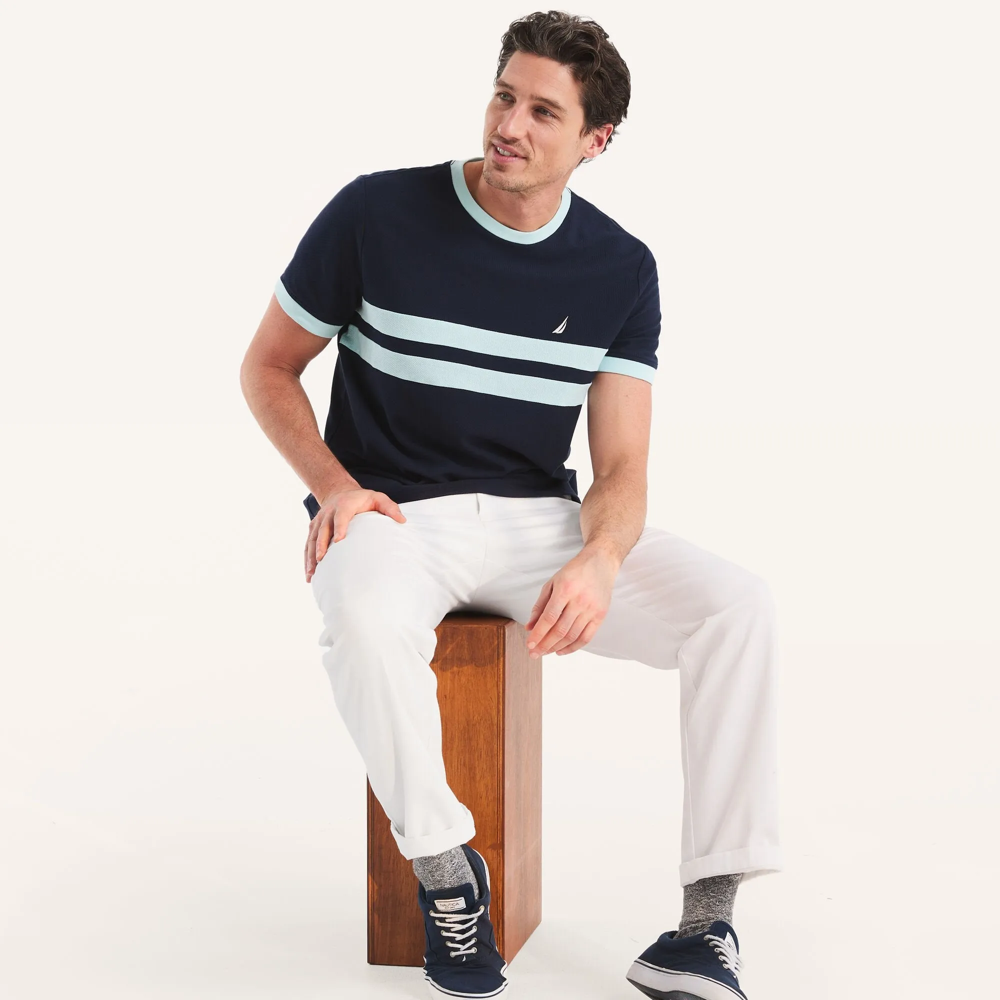 Nautica Mens Colorblock Crewneck T-Shirt