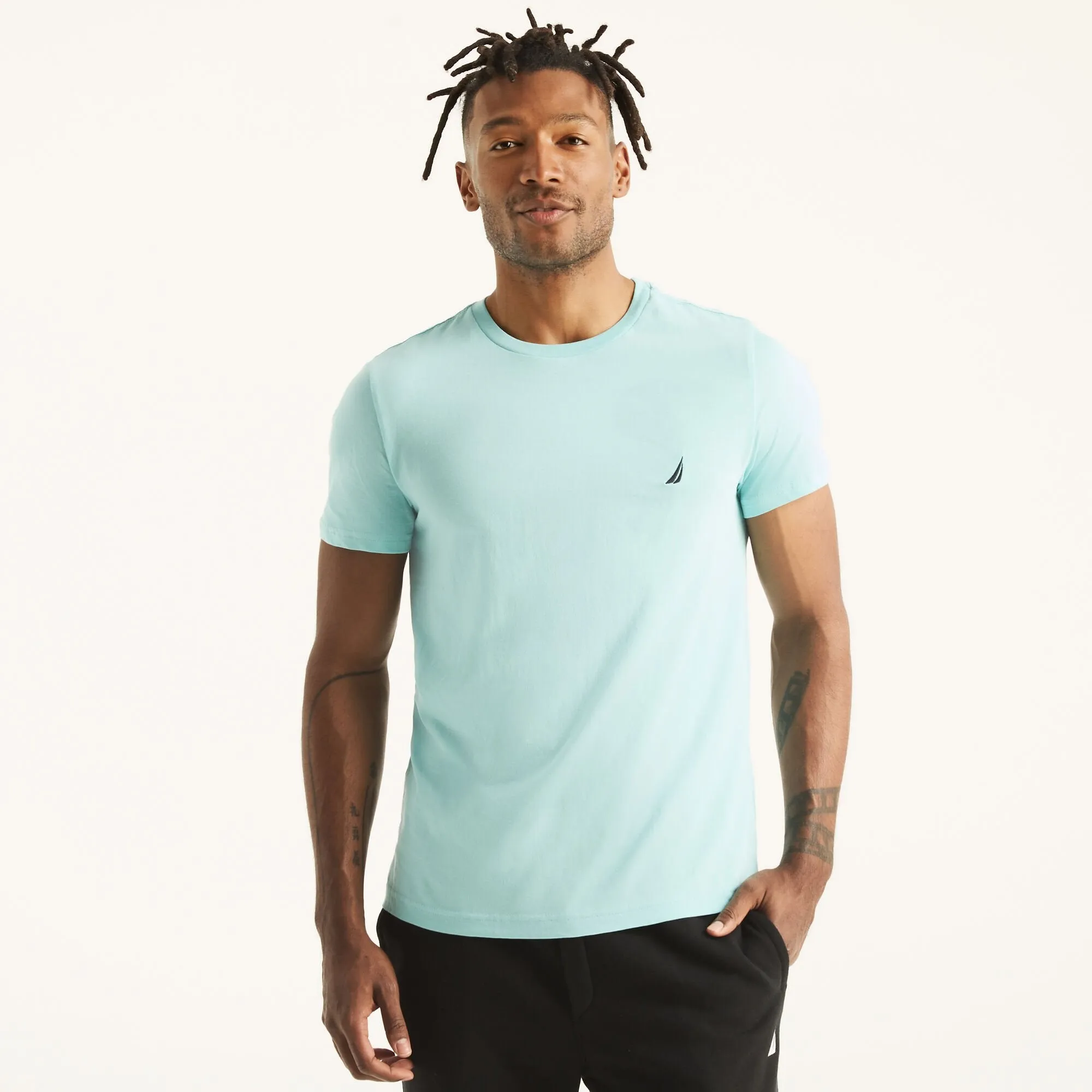 Nautica Mens Solid Crewneck T-Shirt
