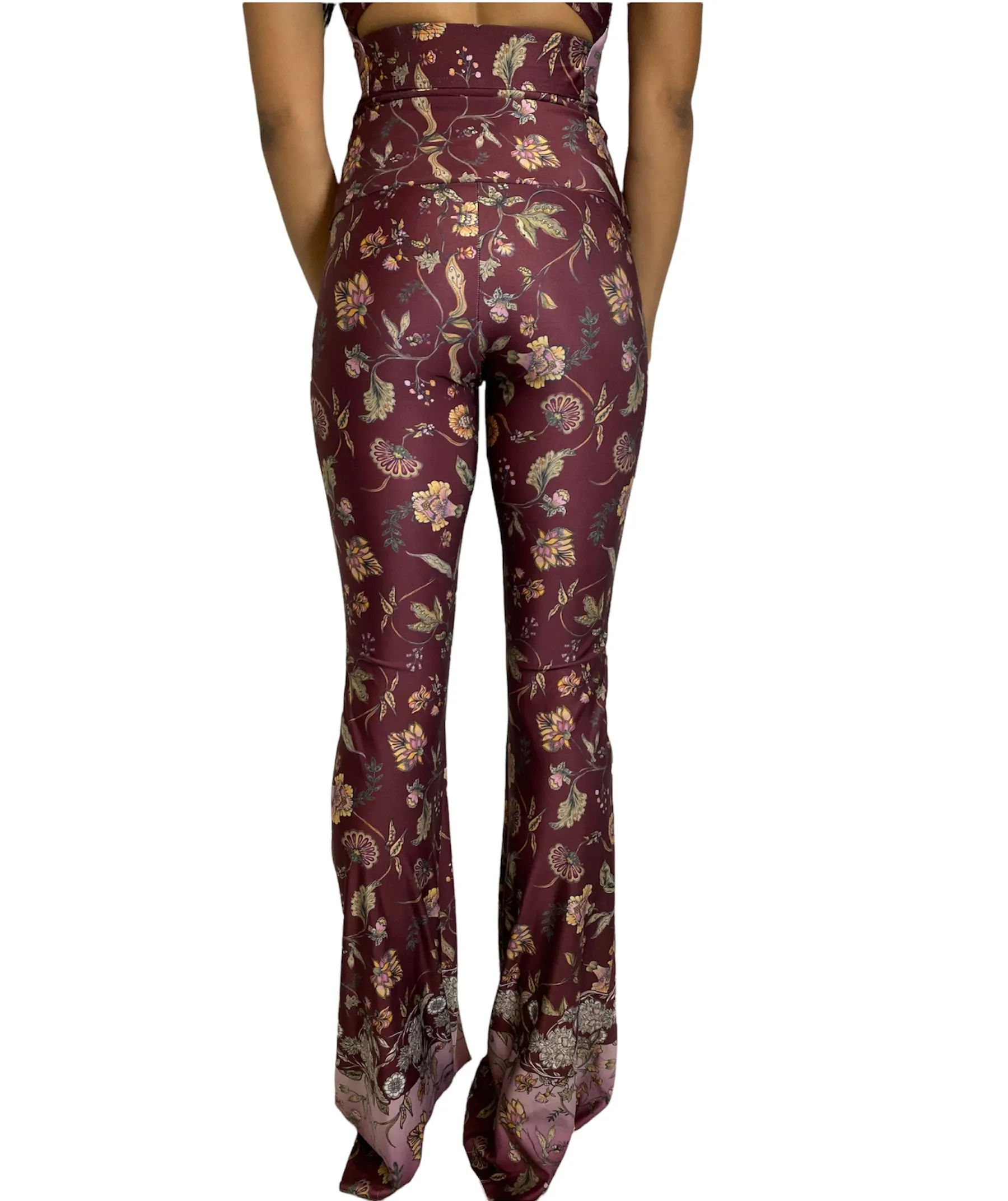 Onzie Flare Pant 2045