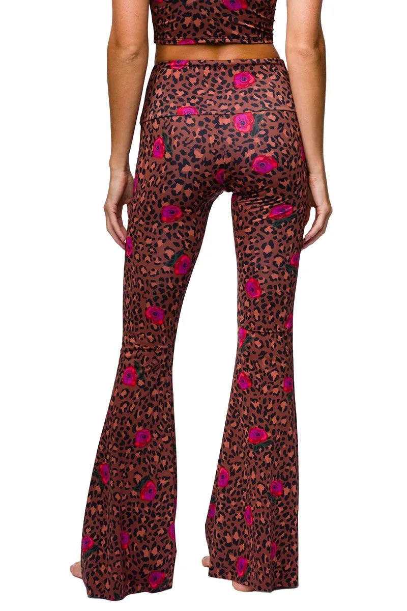 Onzie Flare Pant 2045