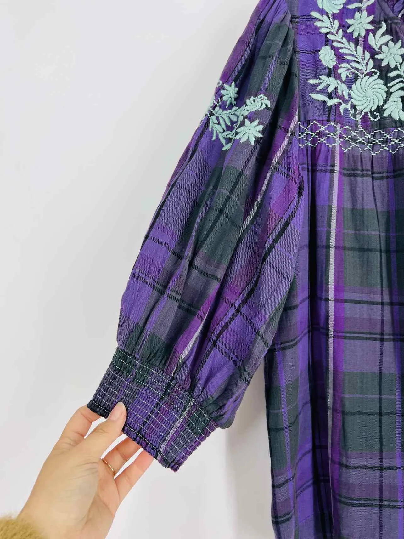 Sister Mary Size L Purple/Gray Plaid Embroidered Tops Top-3/4 Sleeve