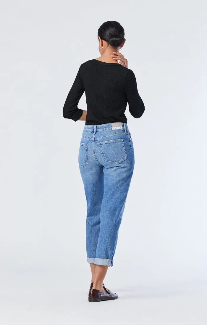 SOHO TAPERED LEG JEANS IN MID ORGANIC BLUE