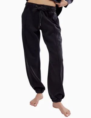 Sprint To The Finish Pants - Black