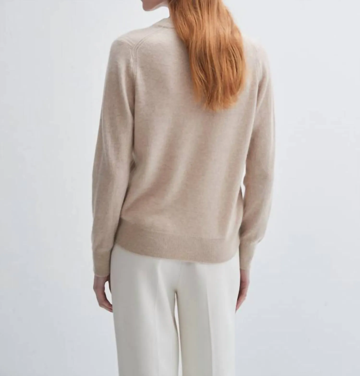 V-Neck Cashmere Sweater In Oatmeal