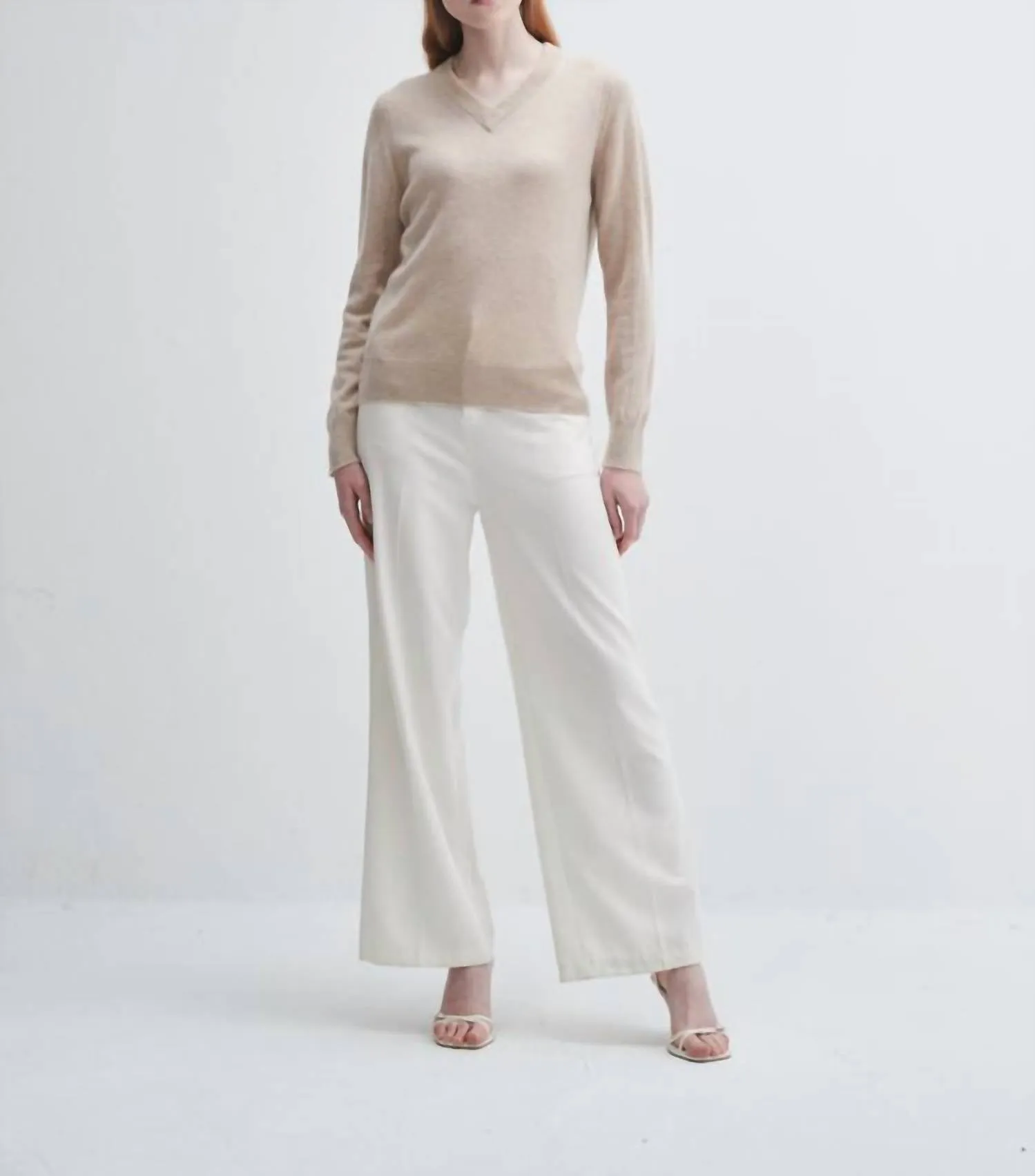 V-Neck Cashmere Sweater In Oatmeal